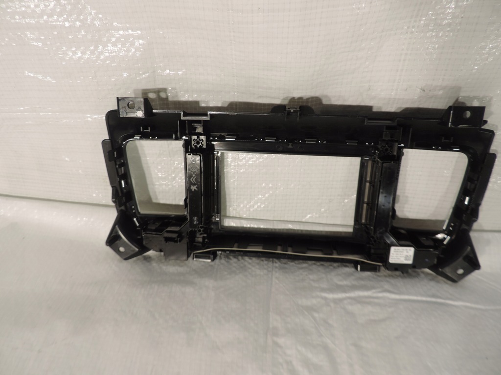 фото №4, Toyota proace радіо рамка дисплея nowa