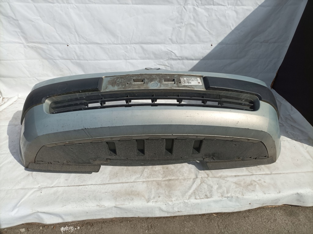 Бампер перед renault megane ii 8200142000 Цена