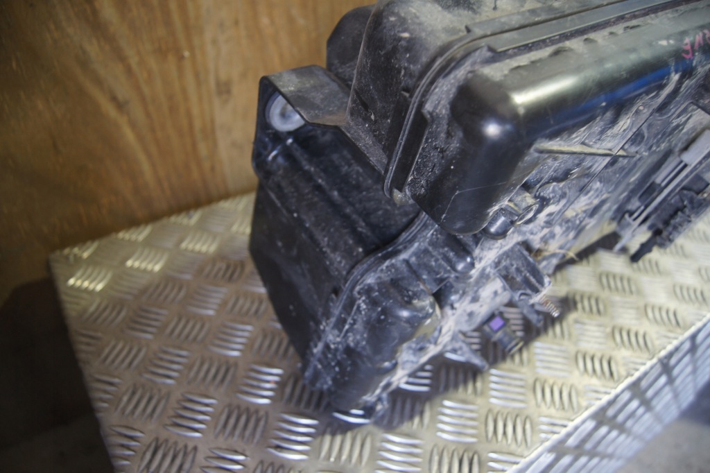 фото №9, Бак adblue clio v 1.5 bdci 172a21630r uszk блок управления