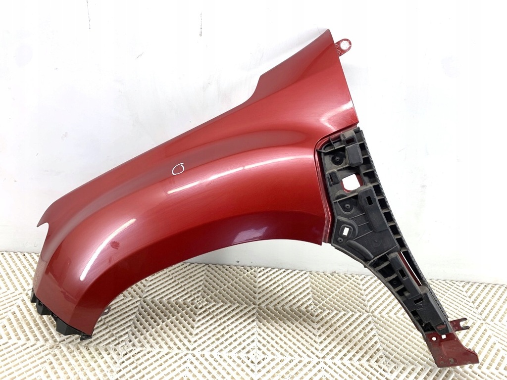 фото №1, Крыло левый перед dacia duster suv rouge flamme / flame red защита