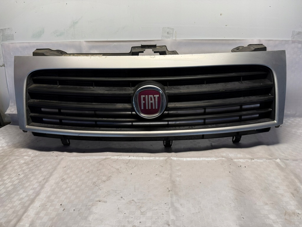 фото №1, Решётка радиатора решётка радиатора бампера перед fiat scudo ii