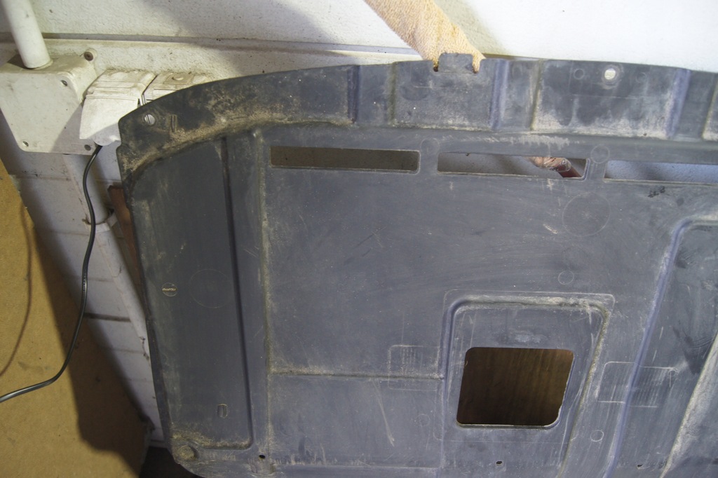 фото №10, Защита pod двигатель fiesta mk7 8a616m001a