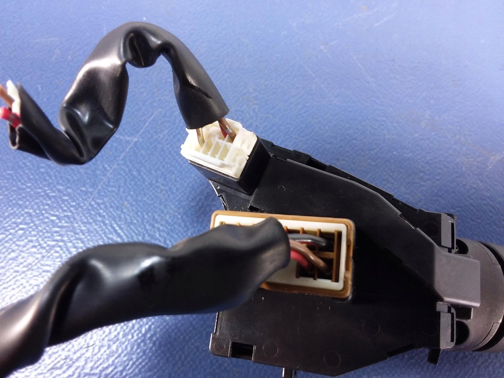 фото №6, Primera p12 рычаг поворотники 25540av600