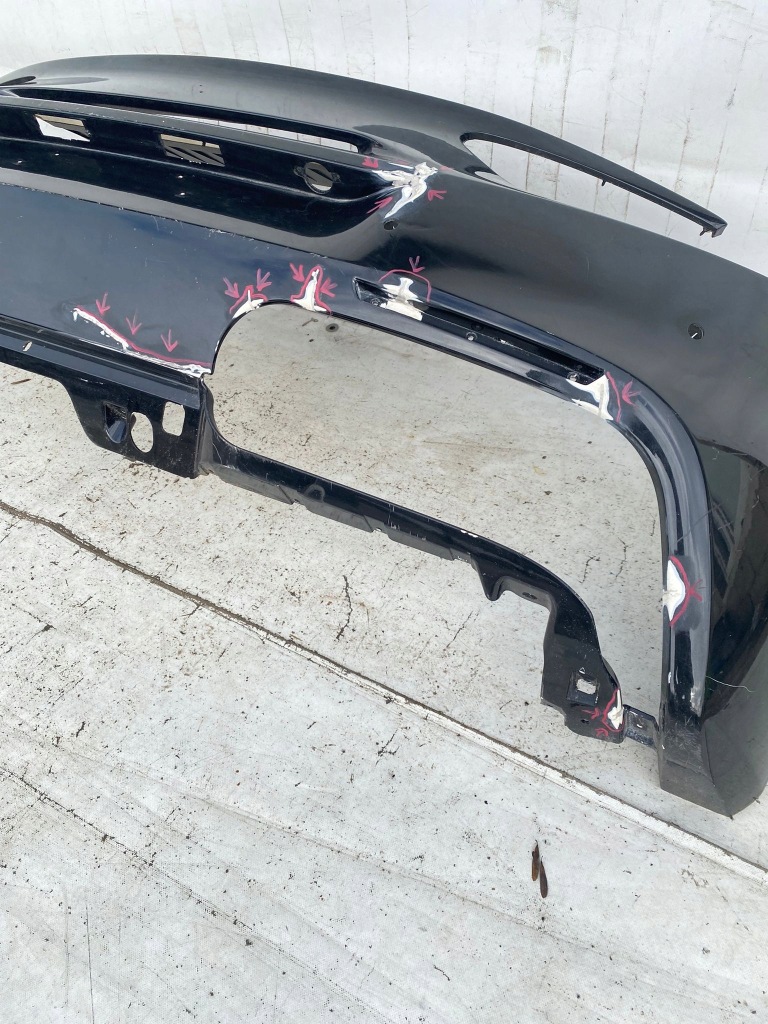 Бампер задний  ferrari 480 gtb 086637900 с Разборки