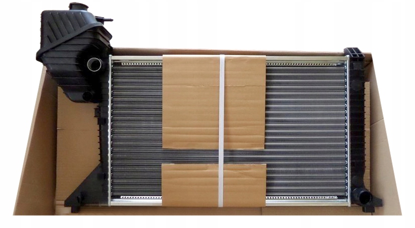 фото №1, Радіатор wody mercedec sprinter 2.9 d 2000 - 2005