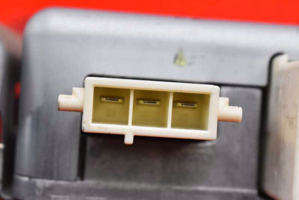 фото №9, Блок керування модуль підсилювача 89650-05100 toyota avensis t27 2.2 d-cat 150 km