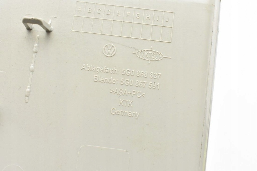 фото №16, Vw golf 7 vii лампа потолочный led 5g0868837