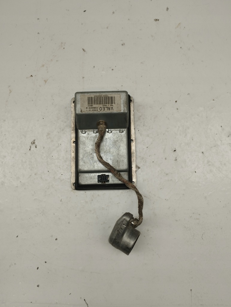 фото №1, Alfa romeo 166 преобразователь ксенон 89001411