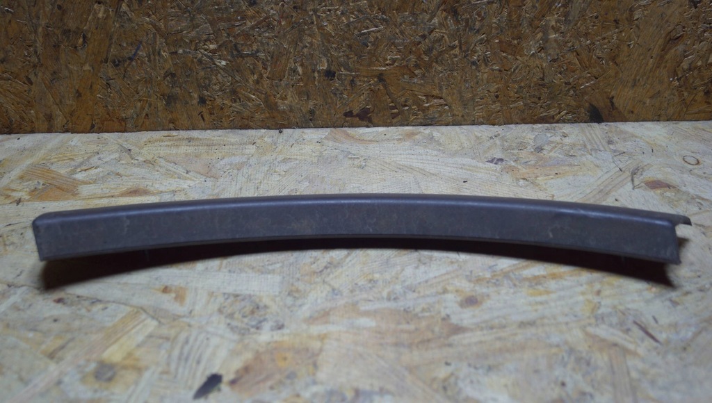 фото №6, Ford kuga mk1 молдинг бампера правый перед 71