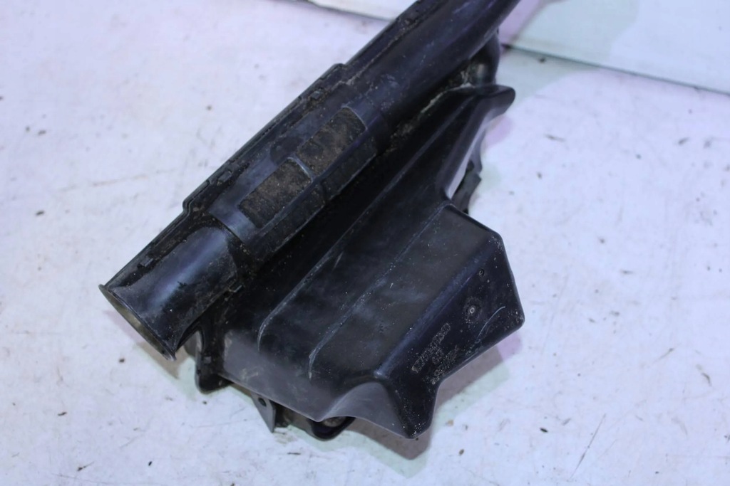 фото №6, Резонатор повітря toyota auris ii 1.8h