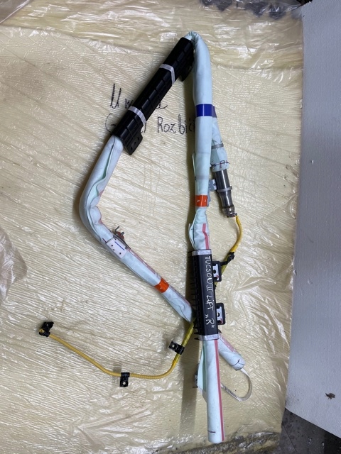 фото №1, Hyundai tucson ii lift шторка безопасности воздушная правая