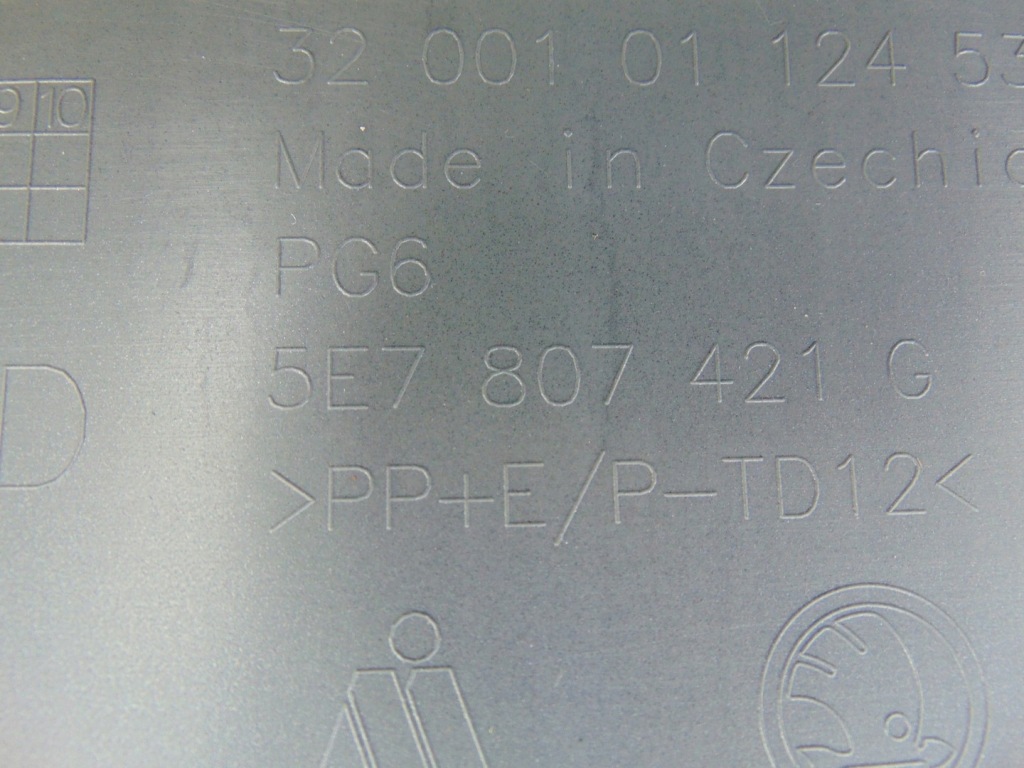 фото №16, Бампер задня skoda octavia iii kombi 5e7807421g