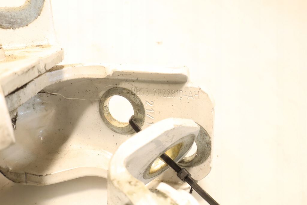 фото №7, Петля дверь правый задняя ford ecosport ii lift bb53-7822810-ah