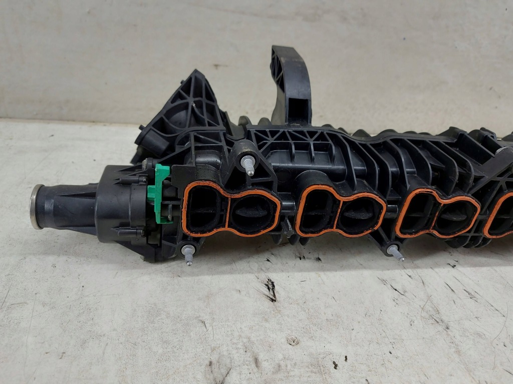 Купити Bmw f01n f02n f06 f07 f10 f11 f12 f13 f15 f16 f25 f26 f30 колектор впускний