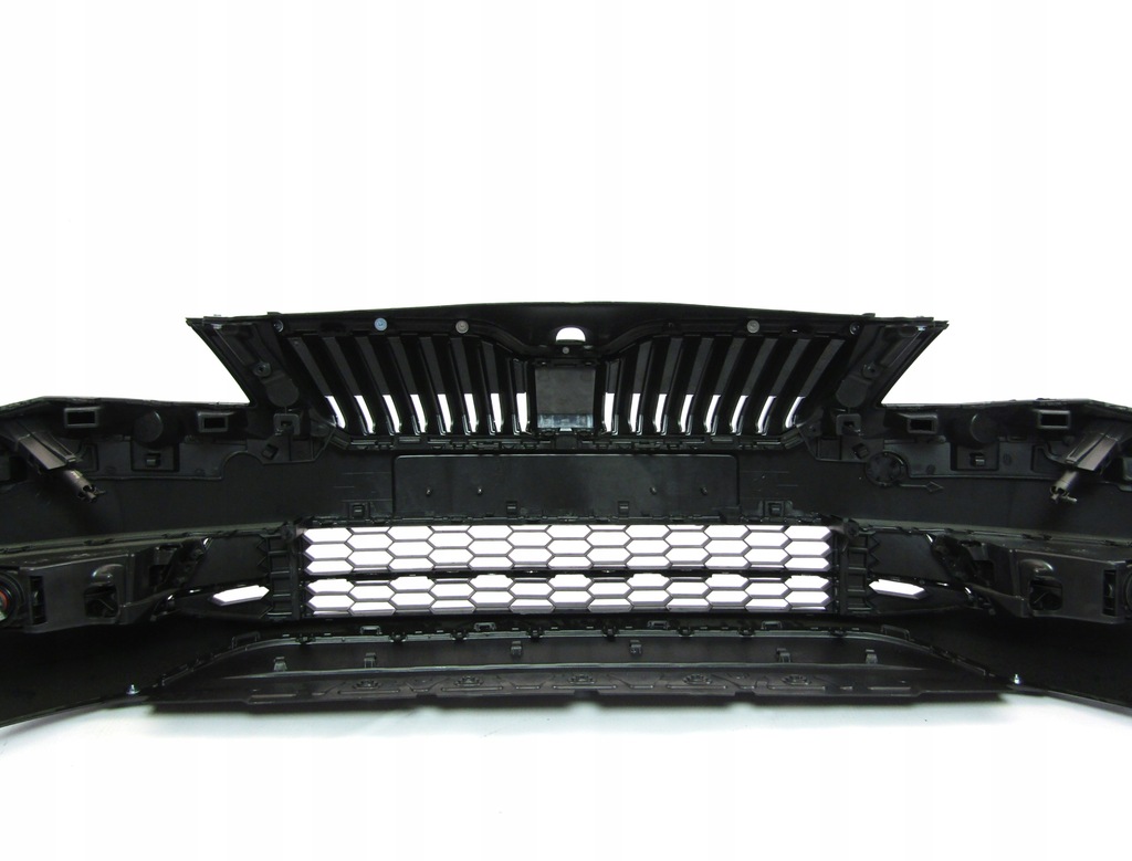 фото №14, Бампер передний skoda superb 15 - 19 омыватель. противотуманные фары хром kompletny !