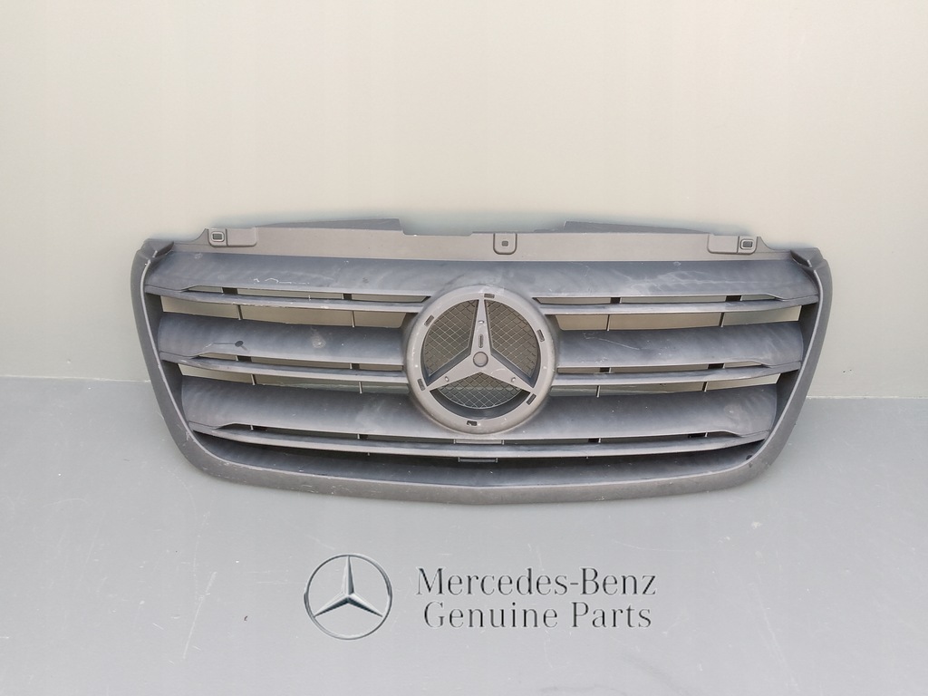 фото №1, Mercedes sprinter w910 2019- решётка радиатора решётка радиатора mercedes a9108852600 =