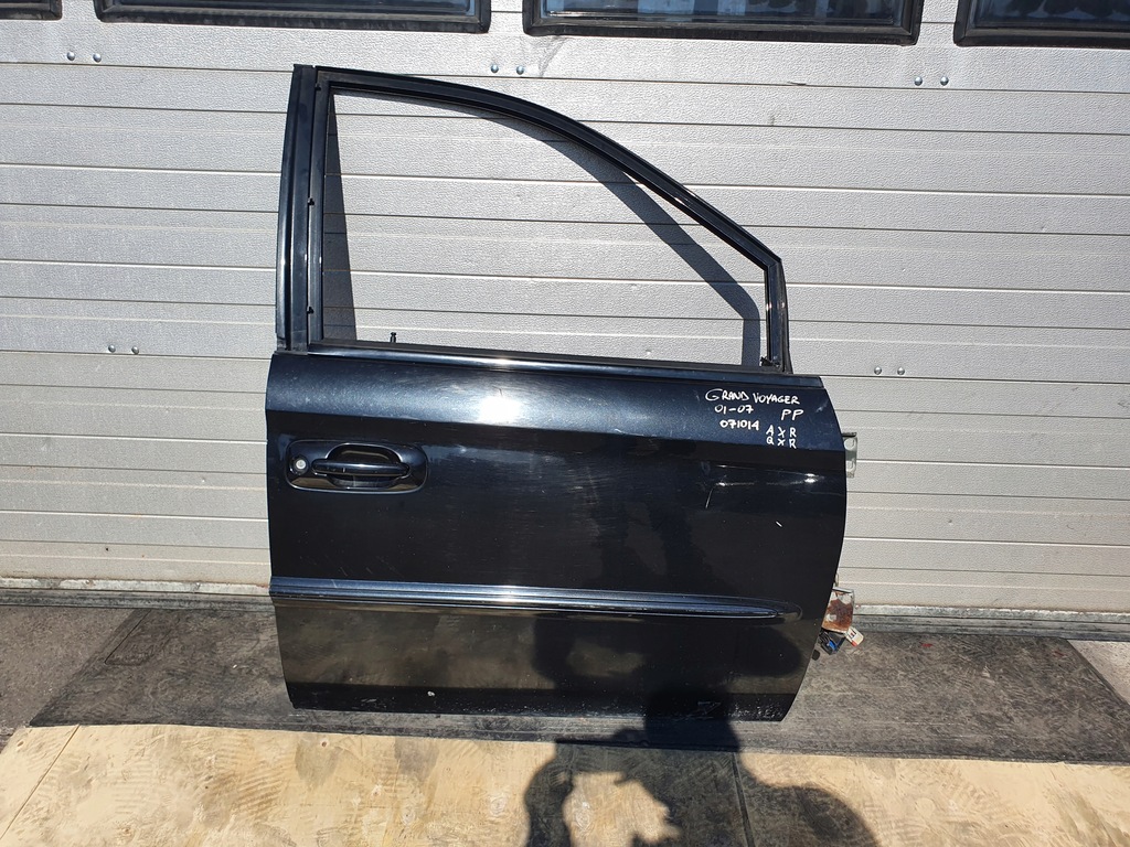 фото №1, Chrysler grand voyager iv дверь перед правое pxr