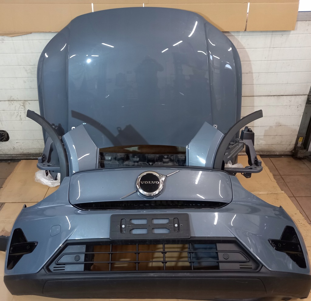 фото №11, Капот бампер крылья лампы радиатор pas перед volvo xc40 ev 728 2022-