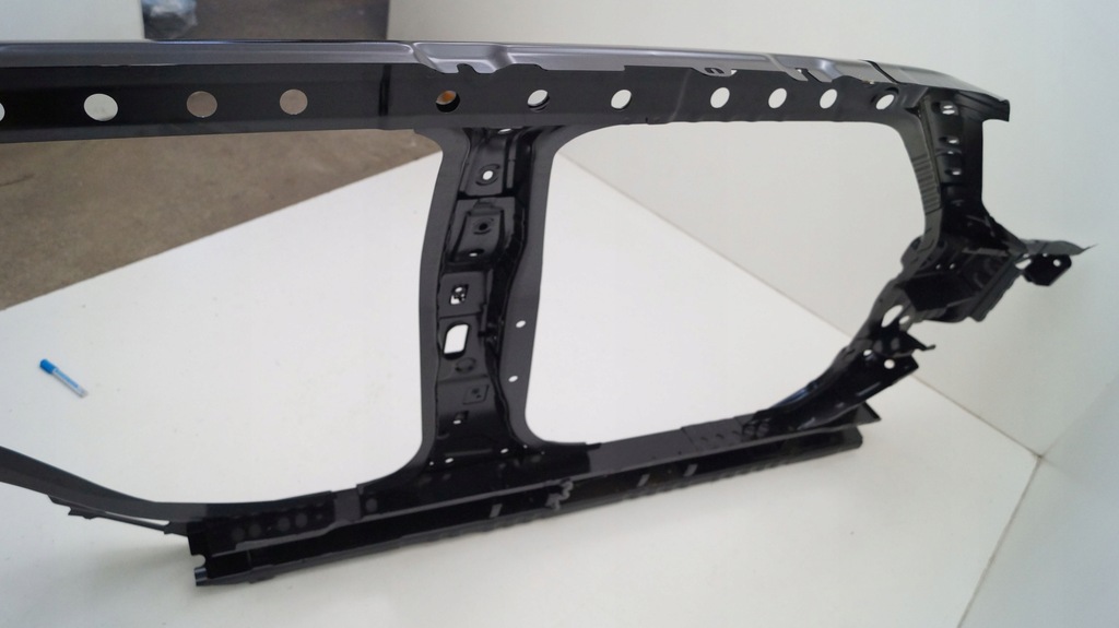 фото №3, Mini clubman ii f54 15-23 обшивка ліва поріг блок двигуна