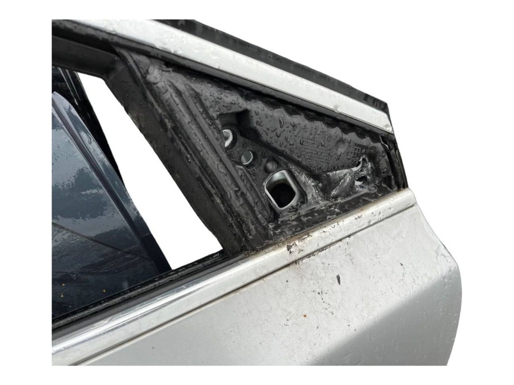 фото №6, Volvo v40 2016 двері передні