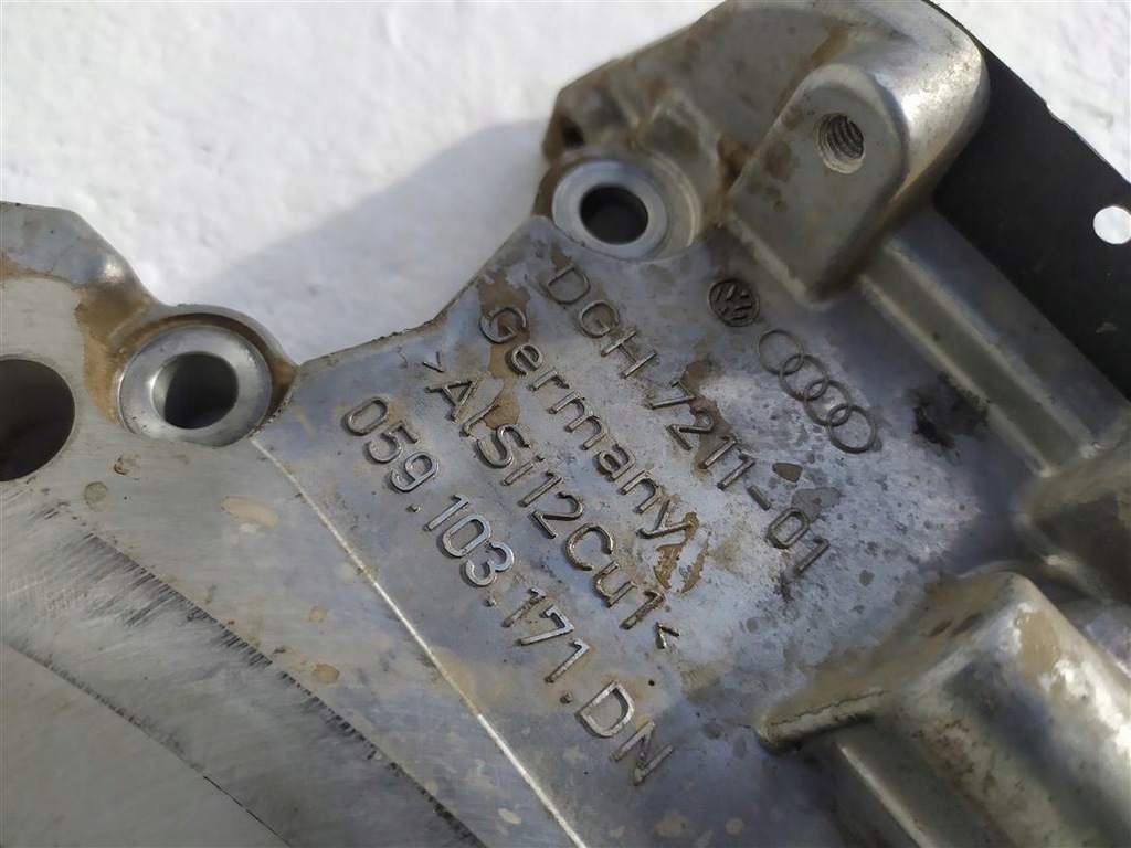 фото №5, Корпус розподільного валу dhx audi q8 3.0 tdi 059103171dn