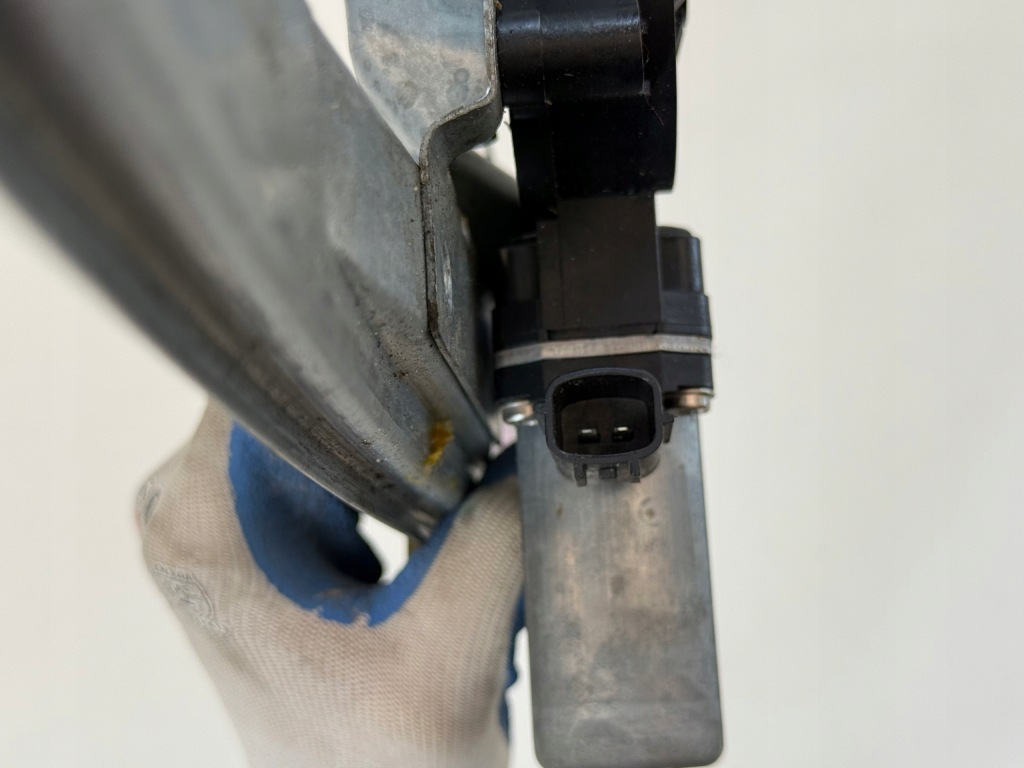 Підйомник скло renault captur i 2pin правий перед eu 9030295-e 128001071-e Оригінал