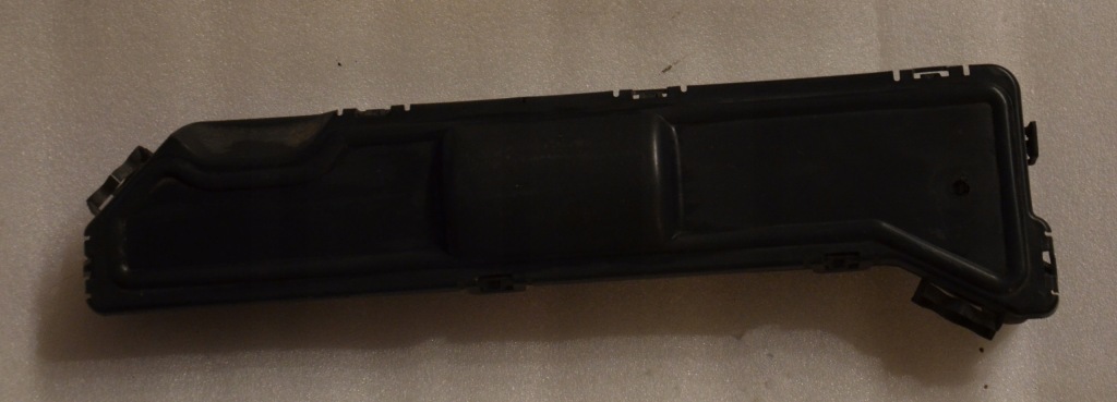 фото №1, Коробка реле поперечина передний peugeot 407