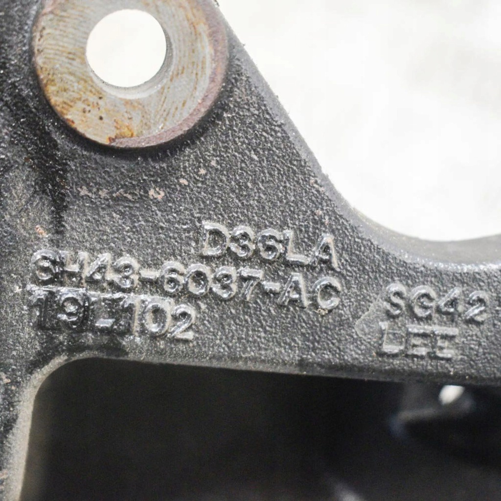 фото №3, Land rover range rover l405 2012 правая сторона кронштейн / кронштейн двигателя