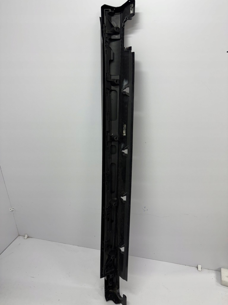 фото №1, Накладка порог правая mercedes gle w166 a166 a1666980854