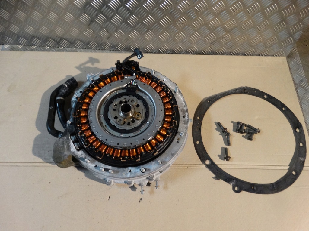 Купить Генератор стартер mercedes w177 w176 w167 1