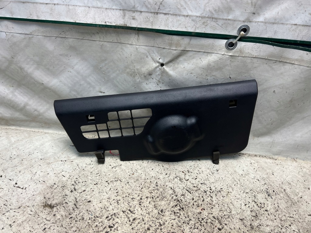 фото №1, Kia sportage iv защита панели консоли правая