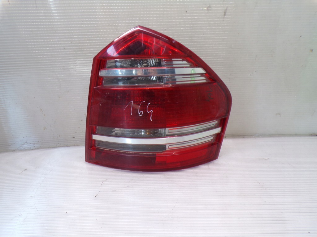 Купить Лампа правая задний  задняя mercedes gl x 164