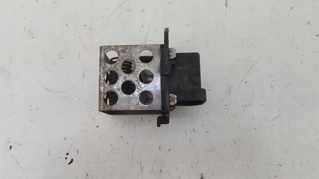 фото №1, Резистор резистор вентилятора renault vel satis