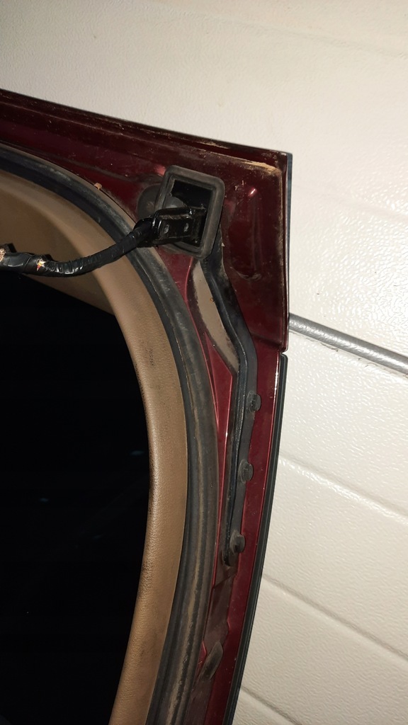 фото №9, Кришка багажника задня volvo v70 01r