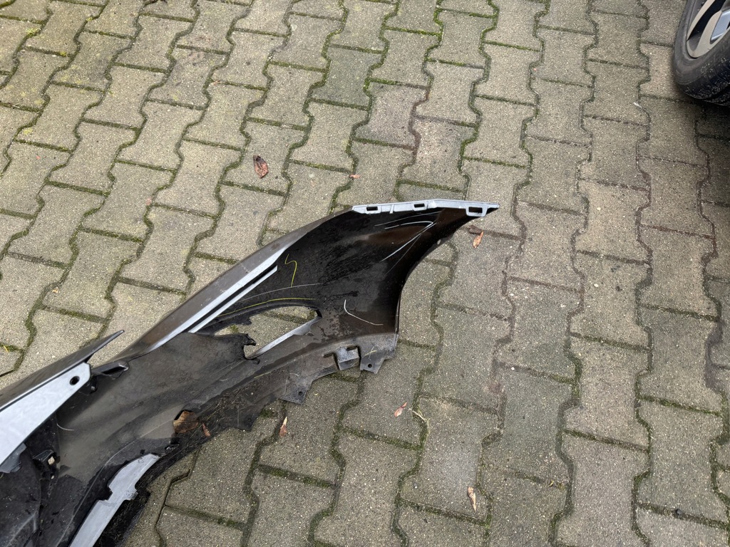 фото №8, Mazda 2 14- бампер передний оригинальный