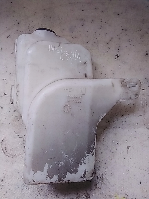 фото №1, A100 insignia бачок омывателя 13227295