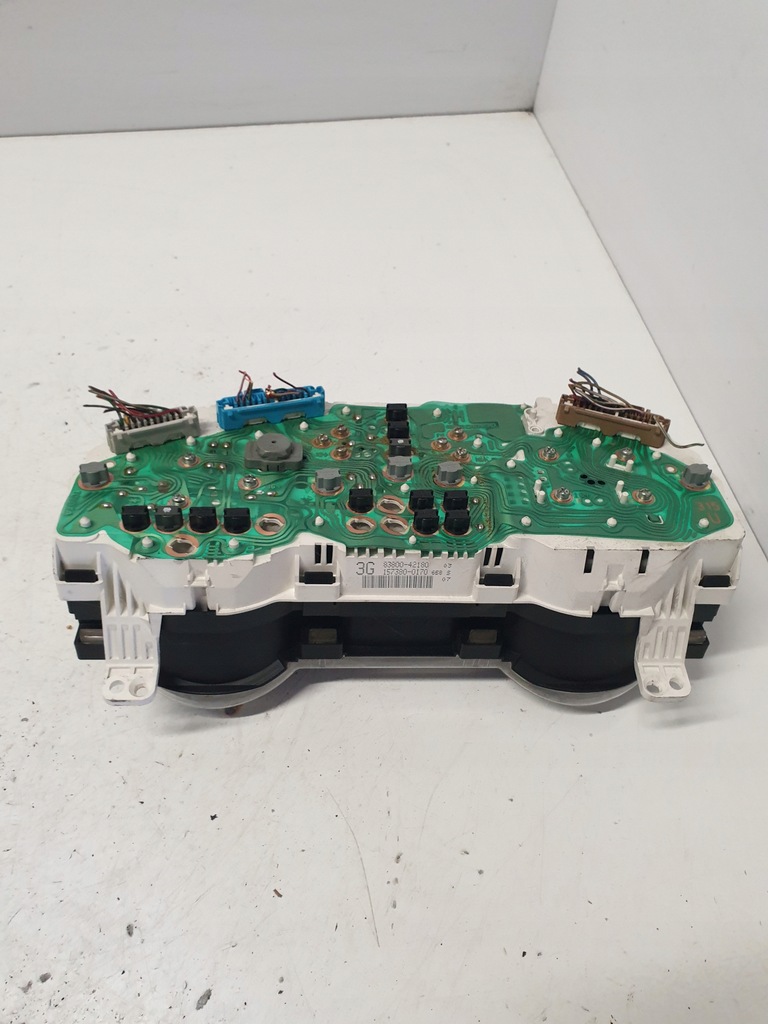 фото №4, Счетчик приборы toyota rav4 i 83800-42180