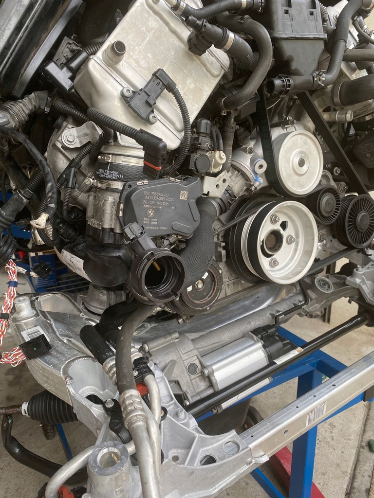 фото №16, Двигатель bmw m5 f90 m8 f92 4.4 s63b44b