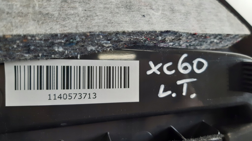 фото №6, Volvo xc60 i lift обшивка багажника левый 30721166