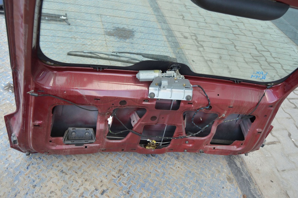 фото №8, Кришка багажника багажника mitsubishi space star kol r44