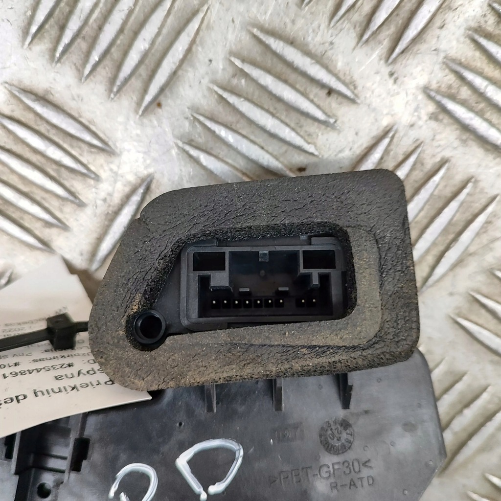 фото №7, Audi e-tron gt 2022 правая сторона замок дверь передних