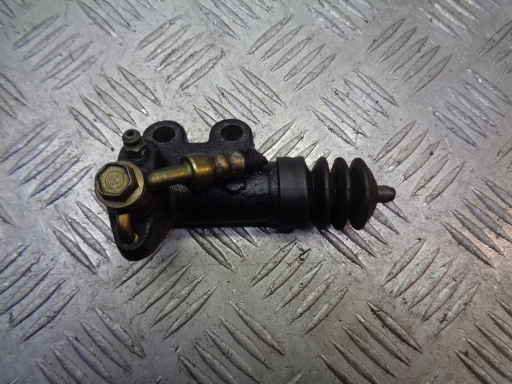 фото №1, Помпа зчеплення nissan primera p12 2.0