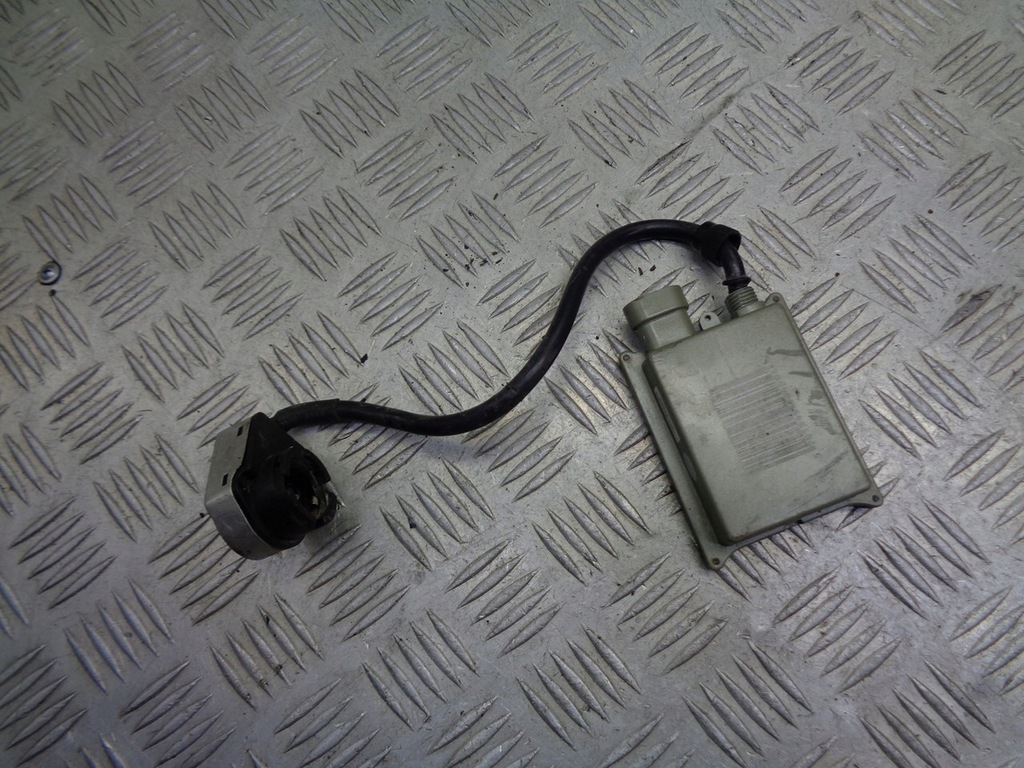 фото №1, Преобразователь ксенон toyota avensis t25