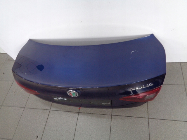 фото №4, Крышка багажника задняя комплектная лампы задняя alfa romeo giulia 2016- цвет 092