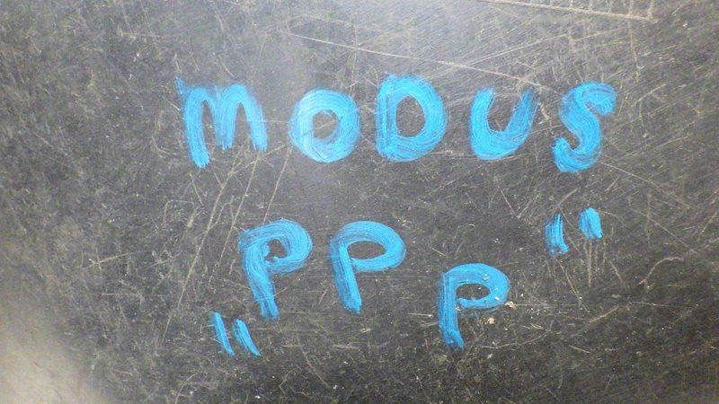 фото №7, Подкрылок правый перед cz. передняя modus 8200213971