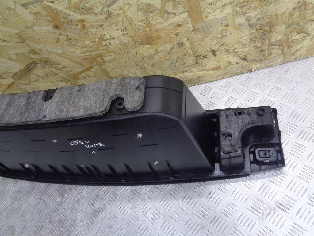 фото №10, Полиця бардачок лоток багажника kia ceed 2 ii kombi 2012- 85752-a2510 eu