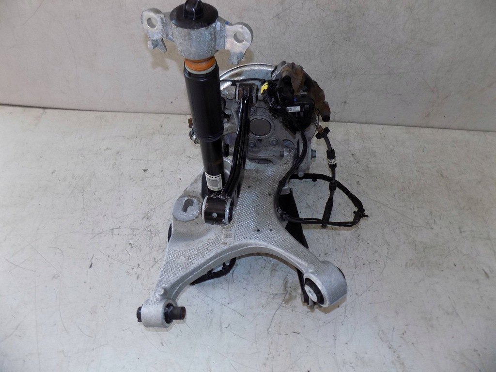 фото №6, Volvo v60 ii s60 iii 2018- поворотный кулак рычаги амортизатор левый задняя 31476231