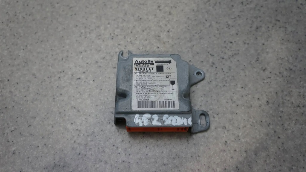 фото №1, Модуль датчик подушек подушка безопасности - renault scenic i rx rx4 - 7700437471b