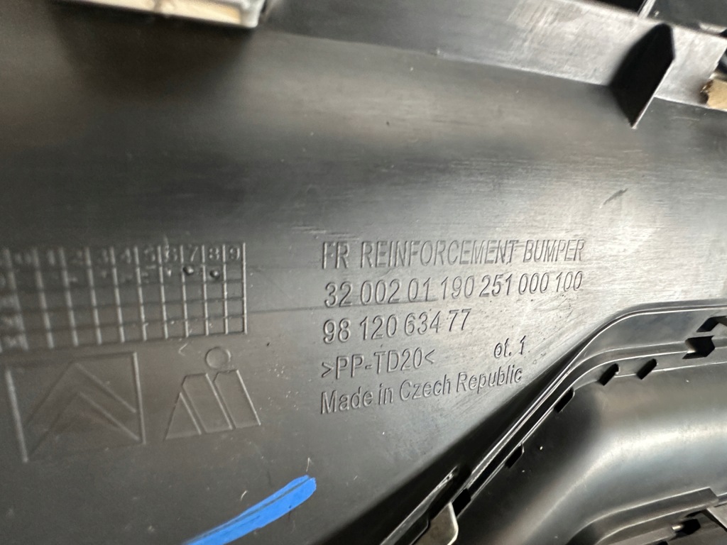 Бампер передний перед citroen c3 3 iii 16-20 1618082680 Оригинал