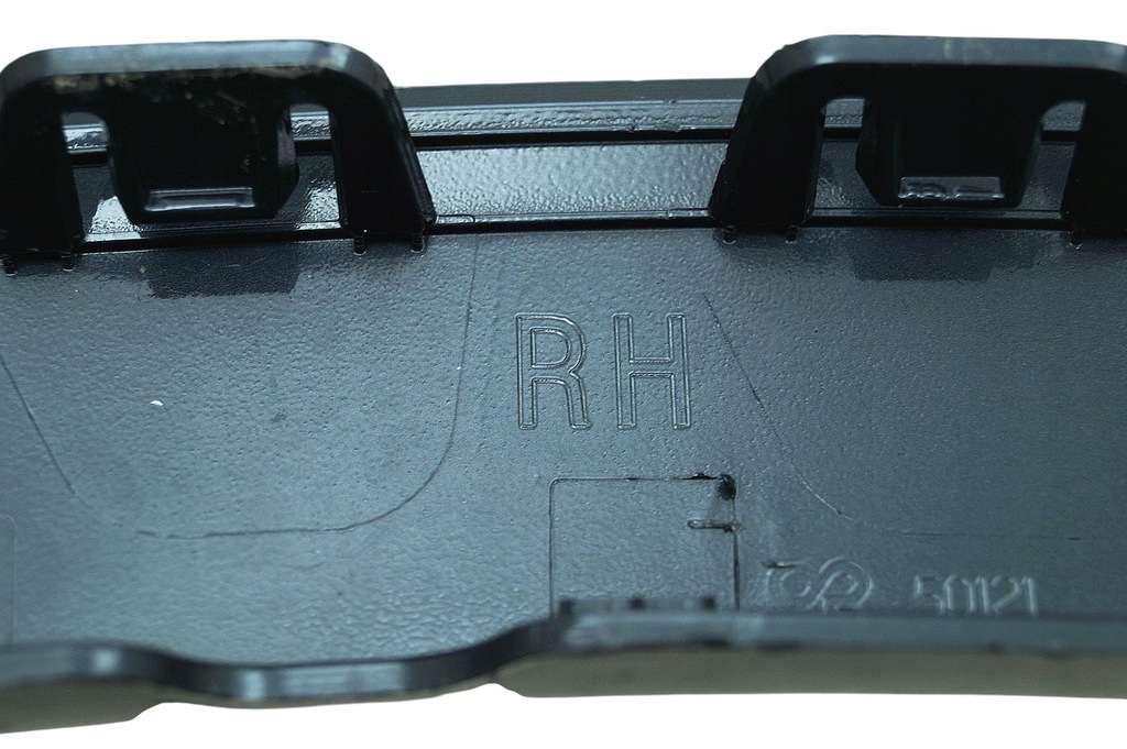 фото №6, Молдинг бампера правый перед audi q4 89a e-tron